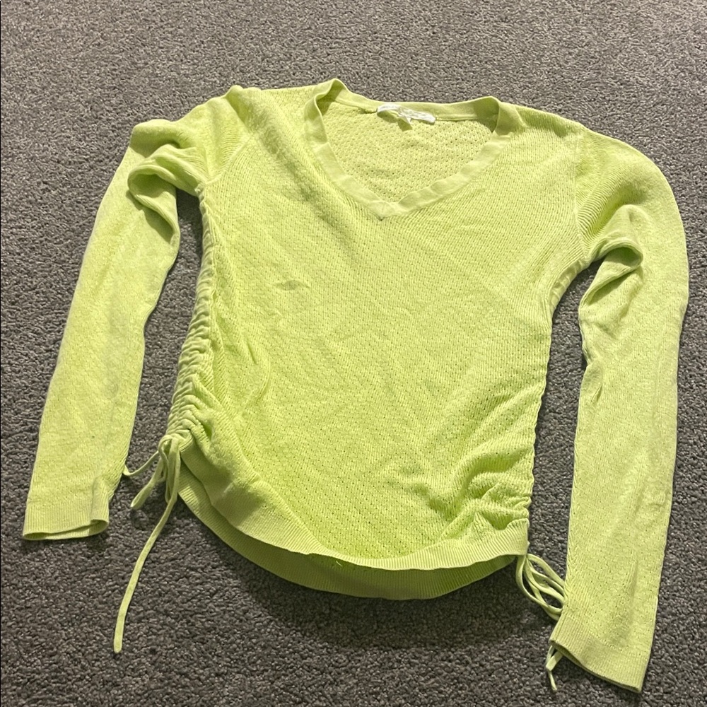 Banana Republic XS Lime Long Sleeve V-Neck sweater Top